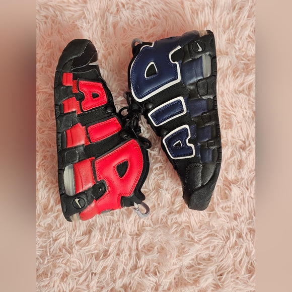 Nike Air More Uptempo GS Black/Grape/Gold WITHOUT ORIGINAL BOX - Picture 4 of 9